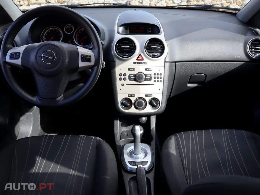 Opel Corsa 1.2 Enjoy Easytronic