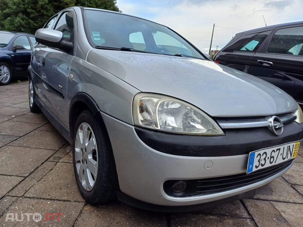 Opel Corsa 1.2 16V Enjoy
