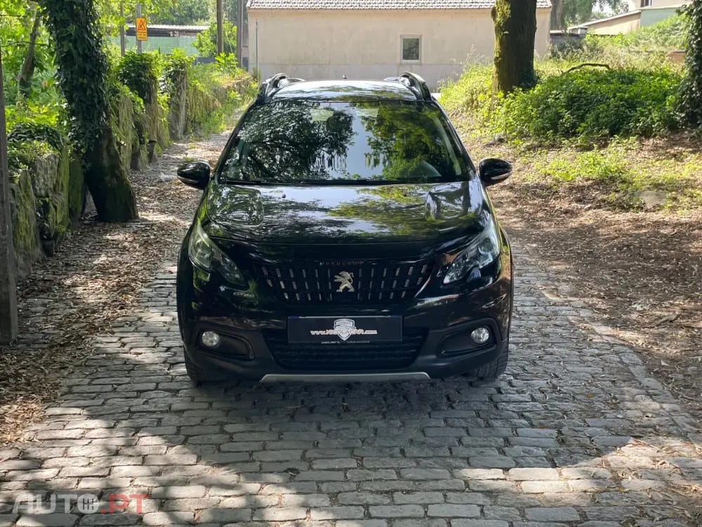 Peugeot 2008 1.2 PureTech GT Line