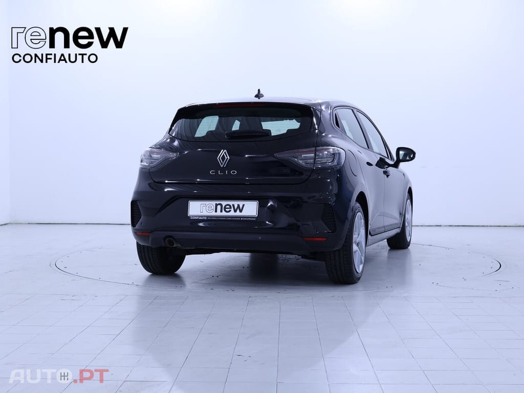 Renault Clio 1.0 Tce Evolution — fotografia 5
