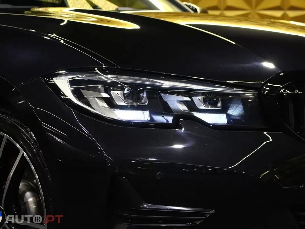 BMW 320 e Line Sport Auto