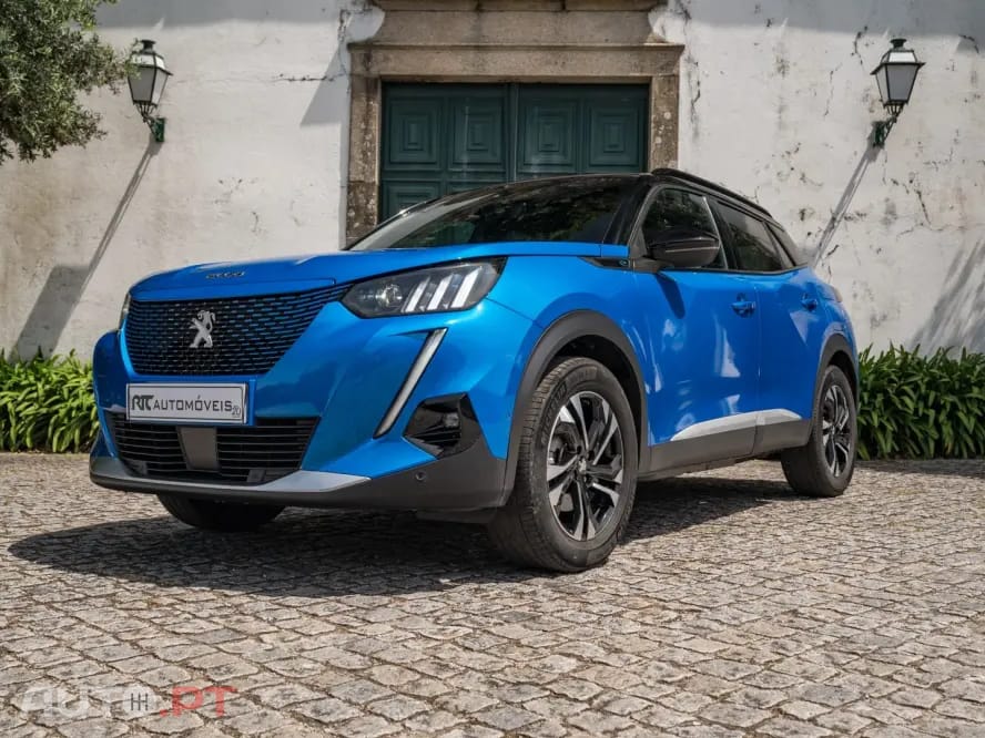 Peugeot E-2008 50 kWh GT
