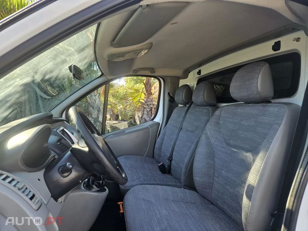 Renault Trafic  LH1