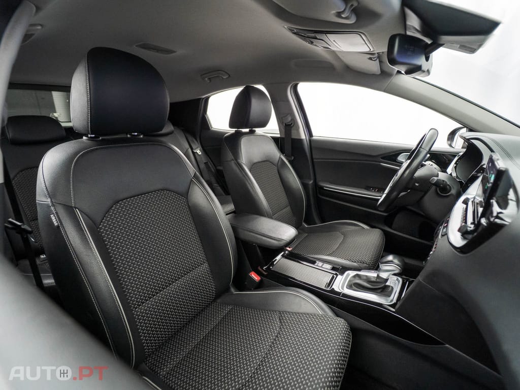 Kia Xceed 1.6 GDi PHEV First Edition