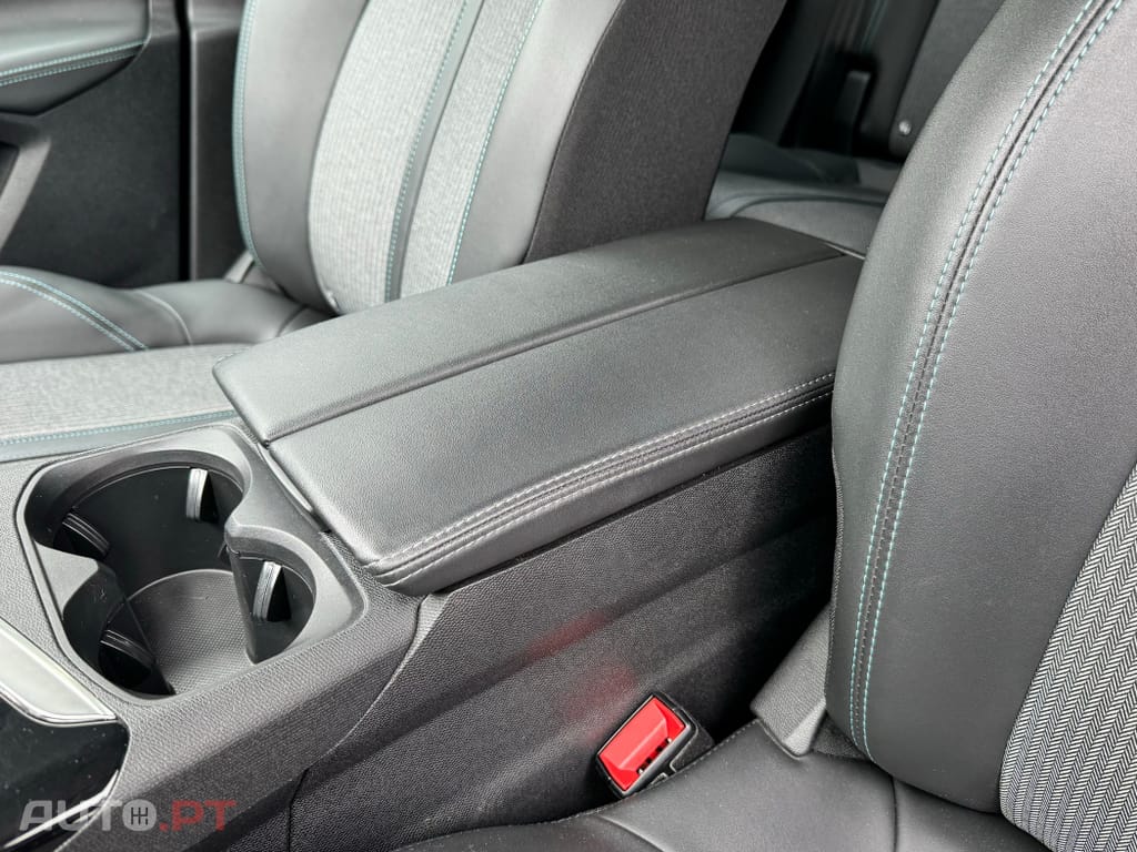 Peugeot 3008 1.5 BlueHDi Allure EAT8