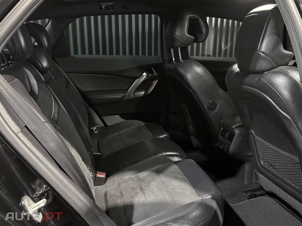 Citroen DS5 2.0 HDi Hybrid4 Sport Chic CMP6