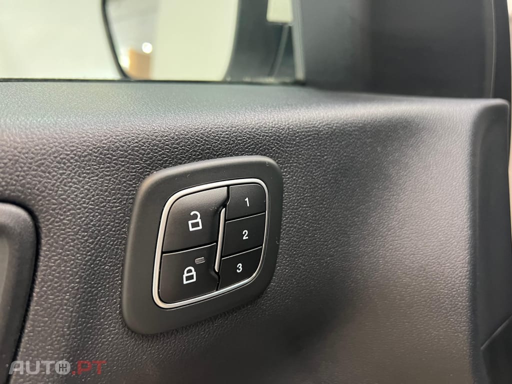 Ford Kuga 2.5 PHEV Vignale
