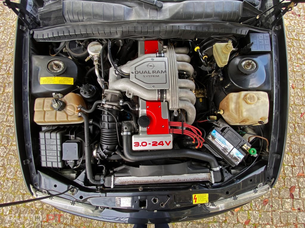Opel Omega 3.0 24v Evolution 500