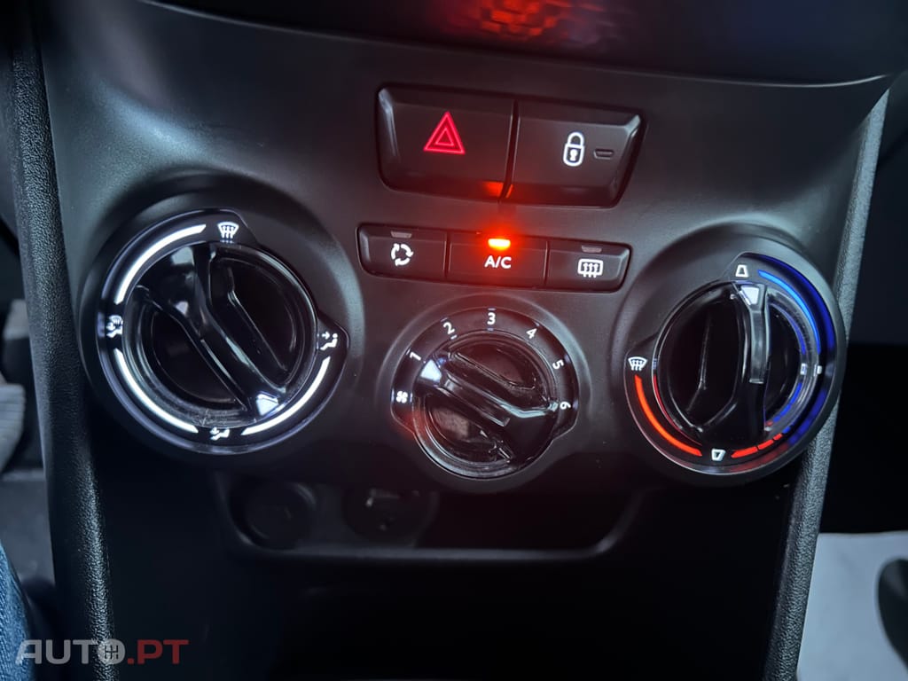 Peugeot 208 1.2 PureTech Style