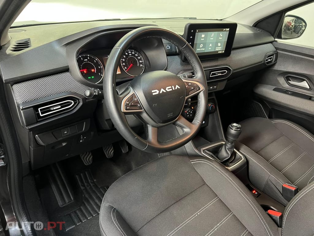 Dacia Jogger ECO-G 100 Bi-Fuel Essential 7 lugares