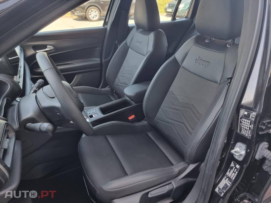 Jeep Avenger 1.2 GSE T3 Altitude