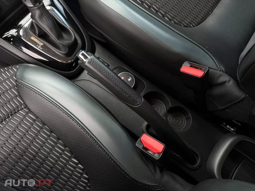 Renault Captur 1.2 TCe Exclusive EDC
