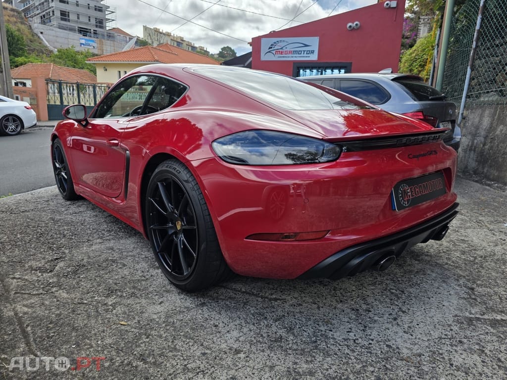 Porsche 718 4.0 GTS PDK