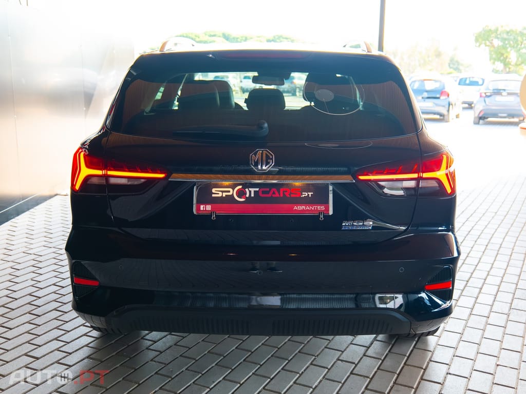 MG MG5 61 kWh Luxury