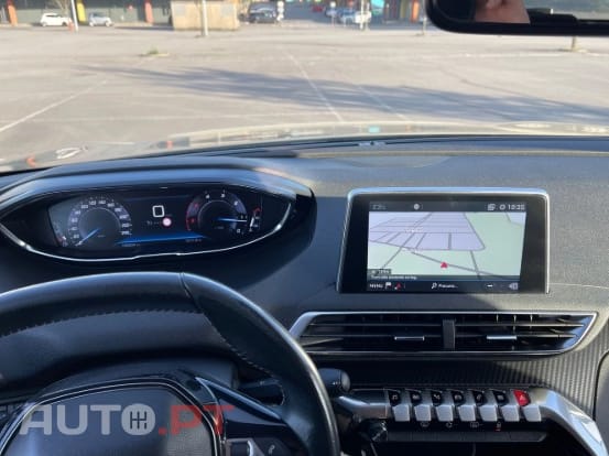 Peugeot 3008 1.5 bluehdi Style