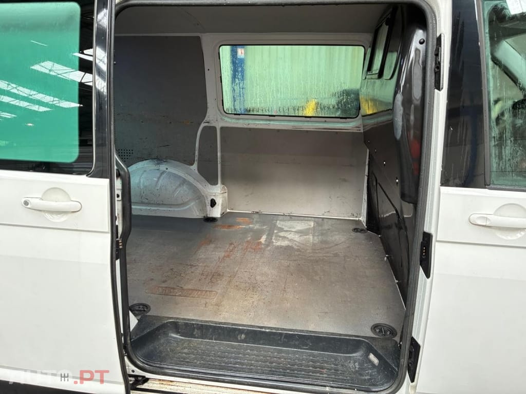 Volkswagen Transporter 2.0 TDI L1 4Motion Edition DSG7