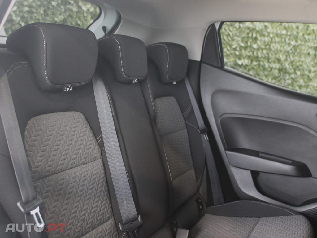 Renault Clio 1.0 TCe Limited Bi-Fuel