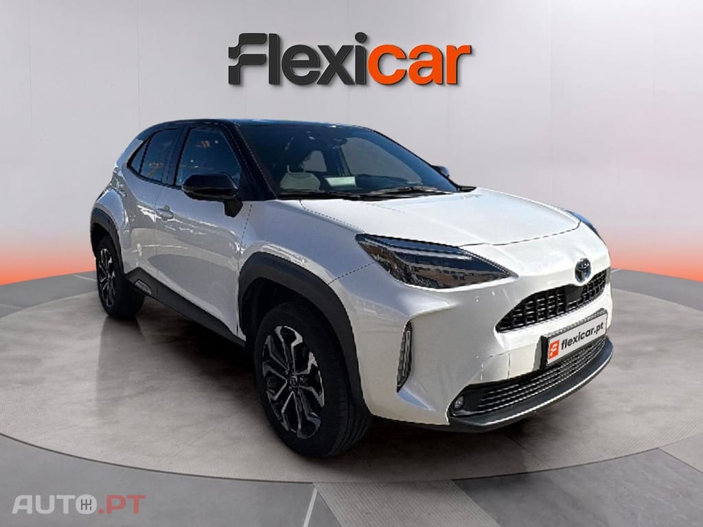 Toyota Yaris Cross 1.5 HDF Square Collection AWD