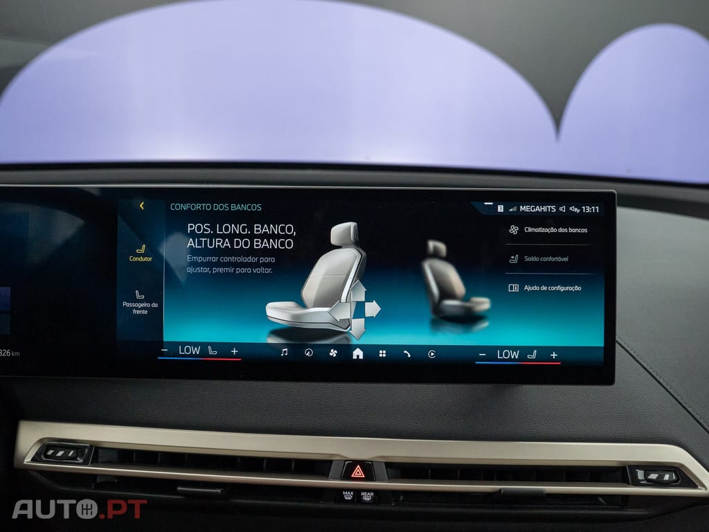 BMW iX xDrive 40