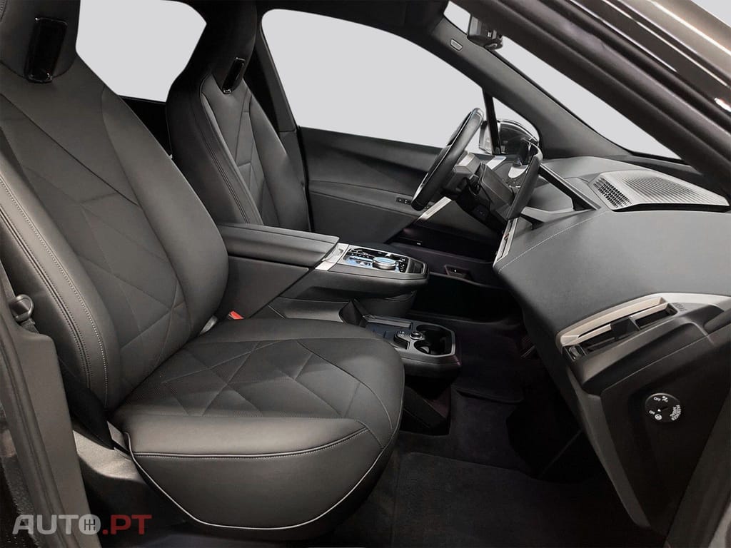 BMW iX I.V.A DEDUTIVEL xDrive50  