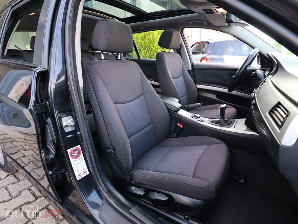 BMW 320 d Touring Navigation