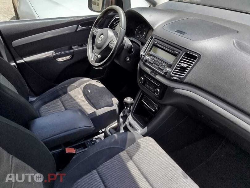 Volkswagen Sharan 2.0 TDI Confortline