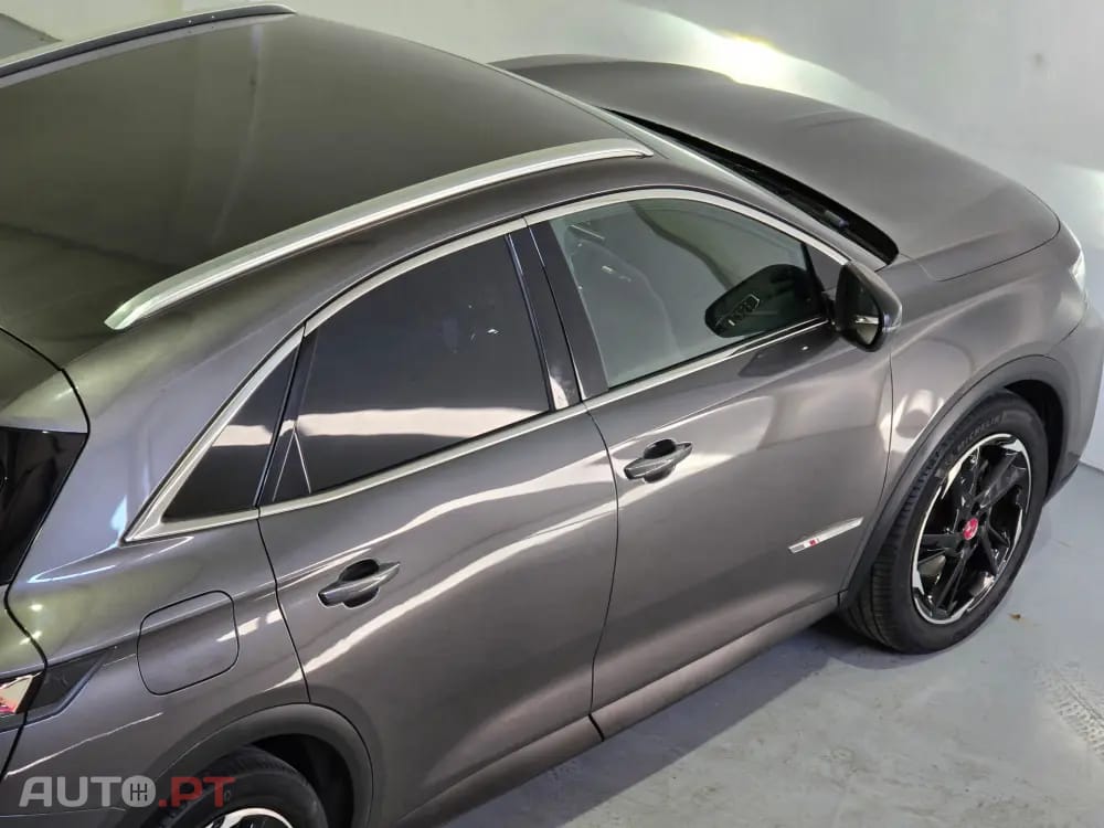 DS DS7 Crossback E-Tense Performance Line EAT8