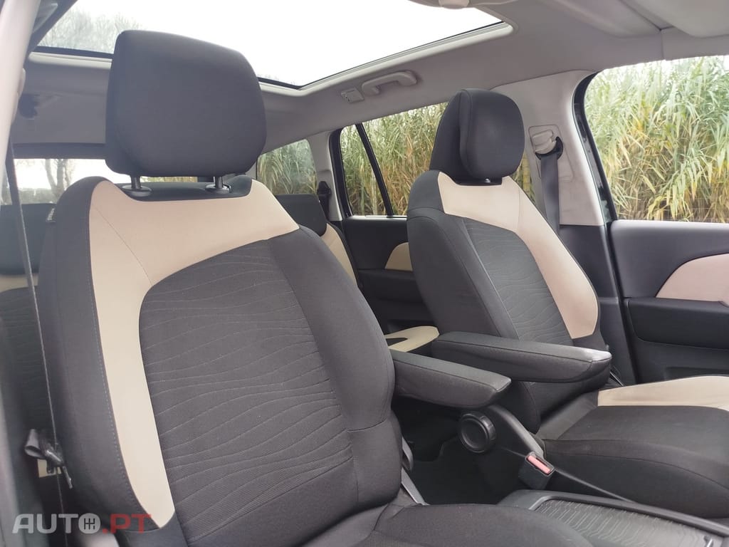 Citroen C4 Grand Picasso 1.6 BlueHDi Intensive EAT6 J17