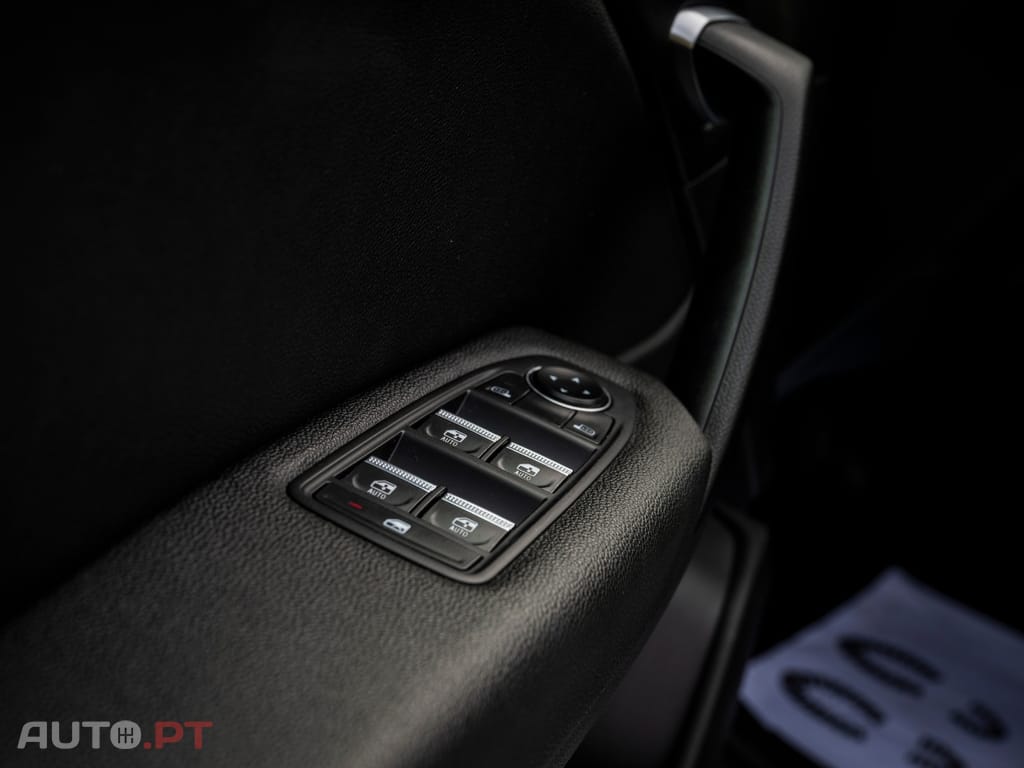 Renault Captur 1.0 TCe Exclusive