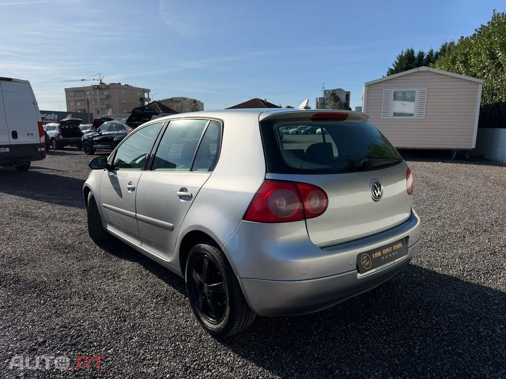 Volkswagen Golf 1.4 FSi Confortline