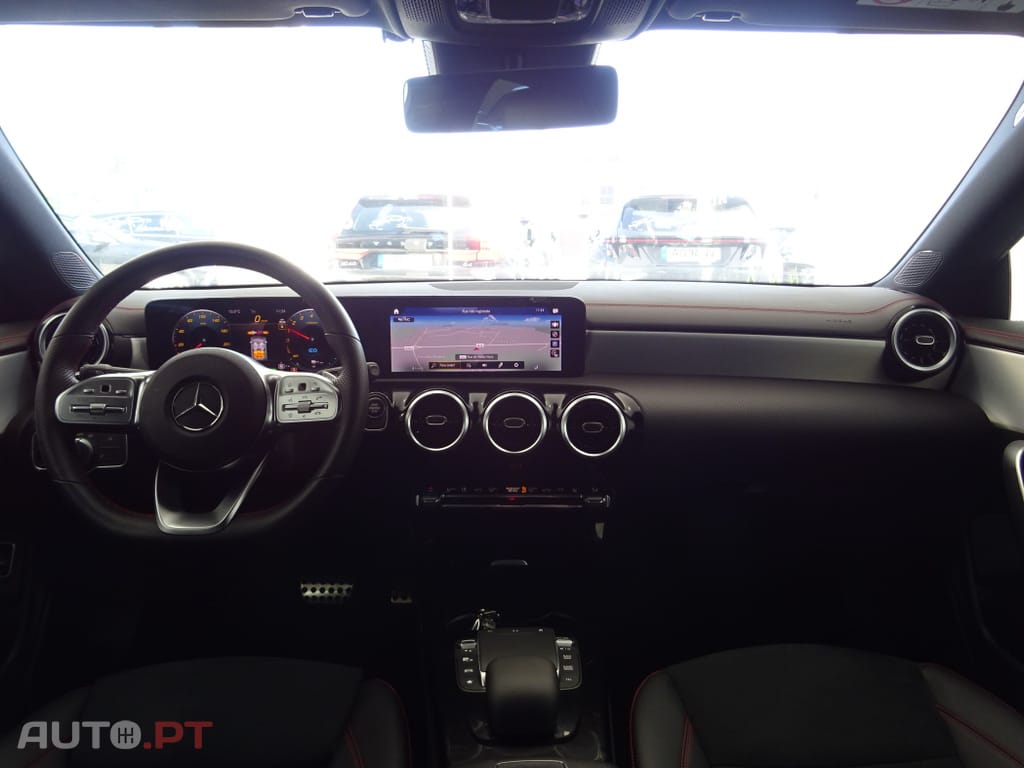 Mercedes-Benz CLA 250 e AMG Line