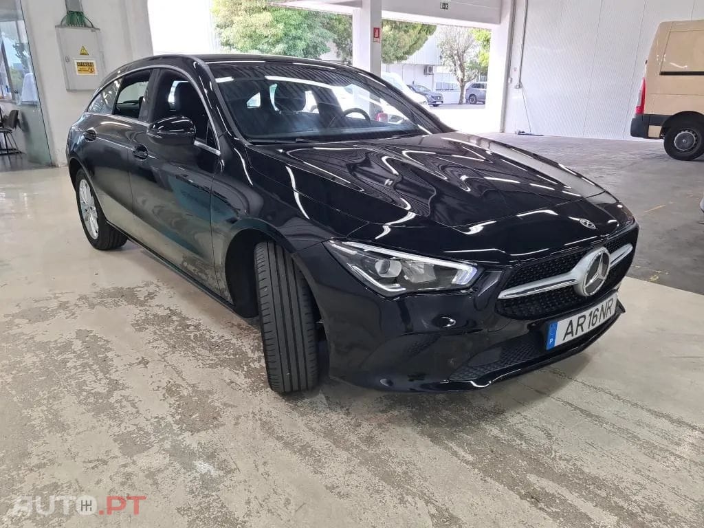 Mercedes-Benz CLA 250 e Shooting Brake Style Plus