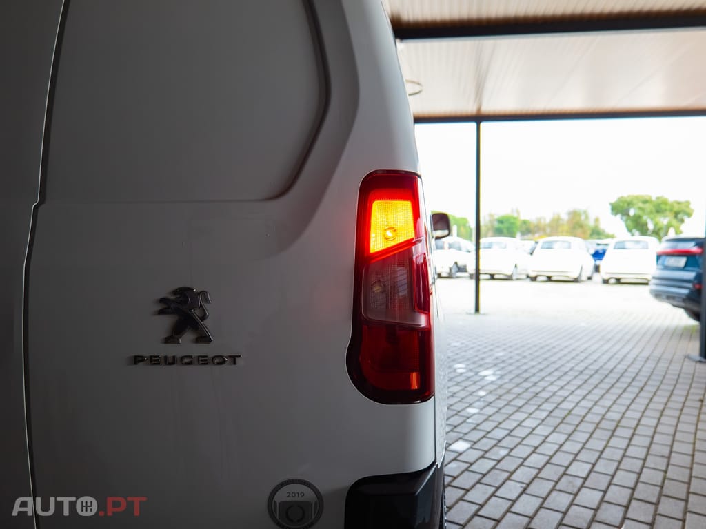 Peugeot Partner 1.6 BlueHDi L2 Premium 3L