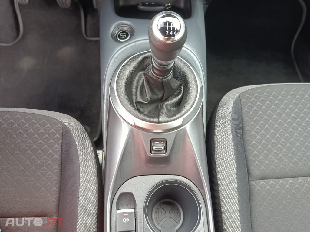 Nissan Juke 1.0 DIG-T N-Connecta