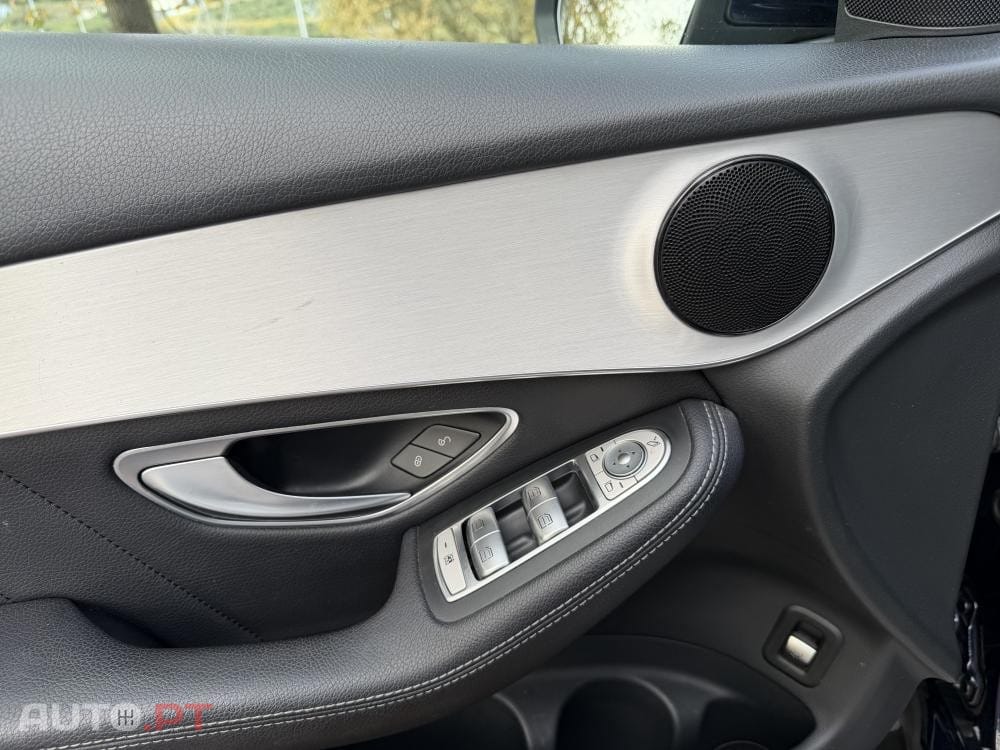 Mercedes-Benz GLC 220 d Coupe 4Matic 9G-TRONIC AMG Line