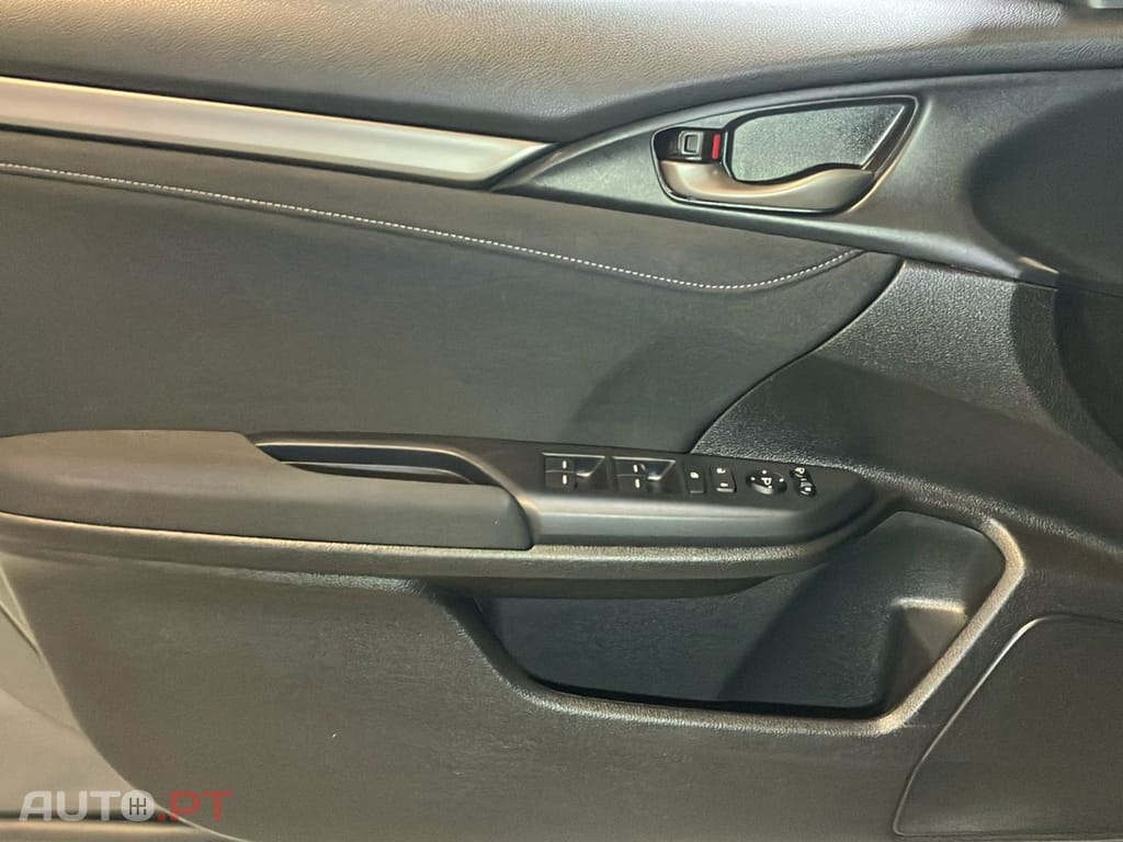 Honda Civic 1.0 i-VTEC Elegance