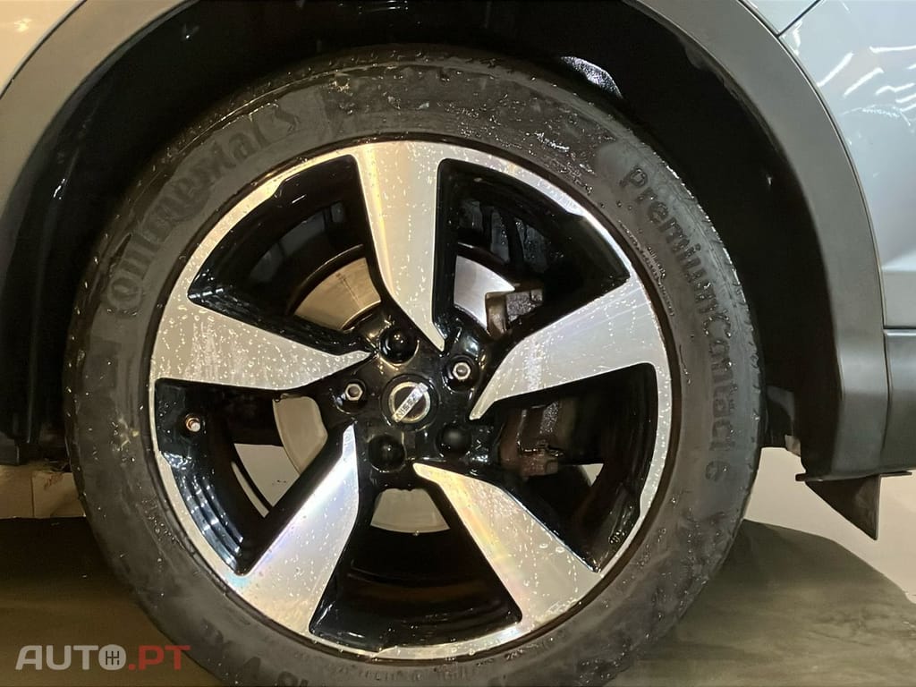 Nissan Qashqai 1.2 DIG-T N-Connecta 18