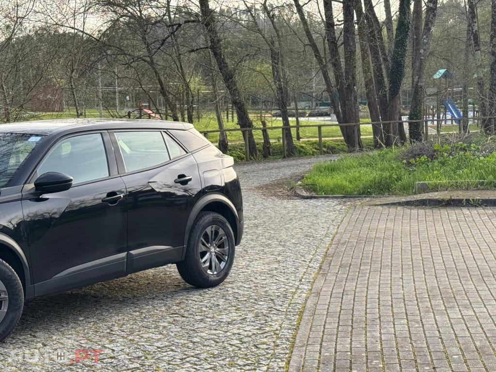 Peugeot 2008 1.2 PureTech Allure Pack EAT8