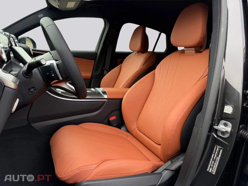 Mercedes-Benz GLC 300 de Coupé AMG Premium I.V.A DEDUTIVEL