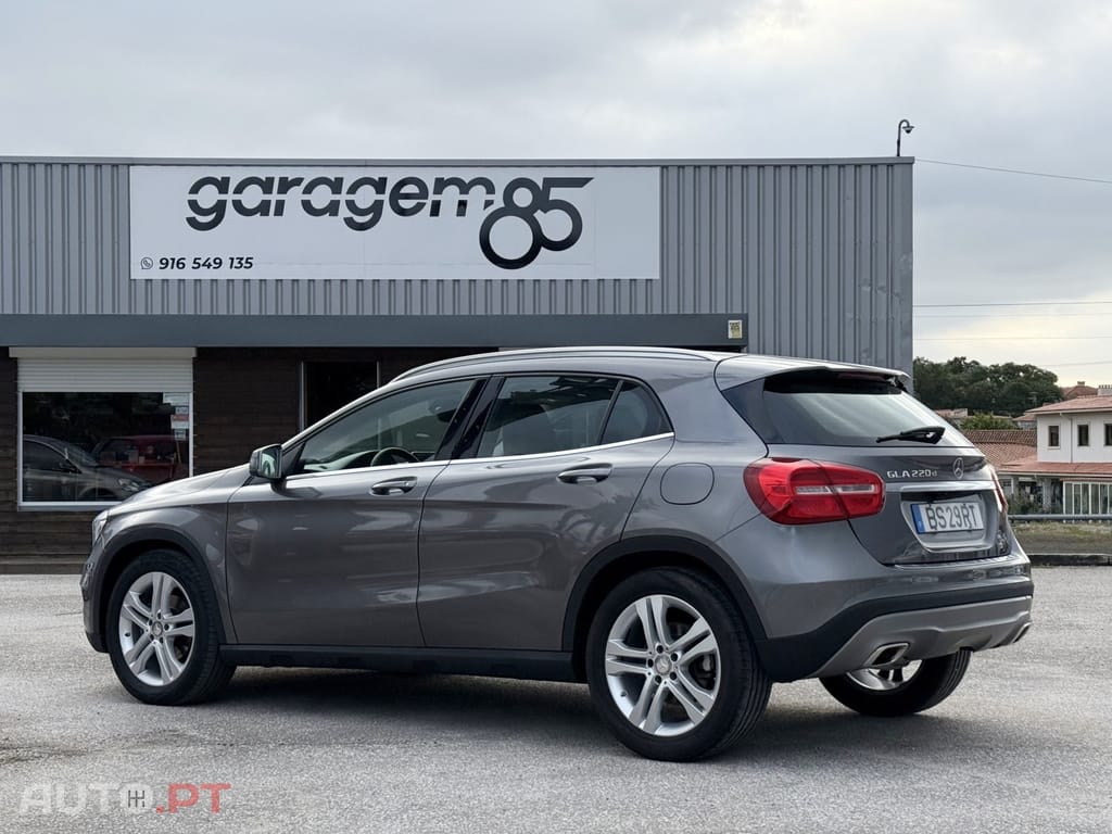 Mercedes-Benz GLA 220 CDI 7G-DCT Urban