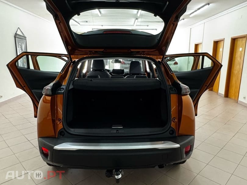 Peugeot 2008 PureTech 100 Stop&Start Allure Pack