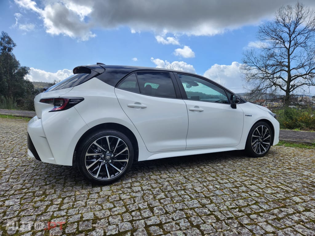 Toyota Corolla 1.8 Hybrid Comfort
