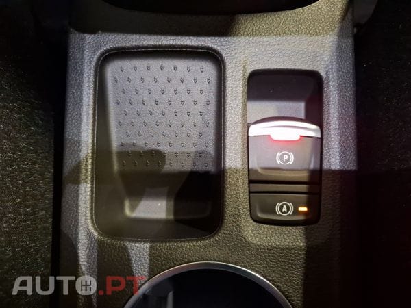 Renault Captur 1.6 E-Tech Híbrido 145 techno