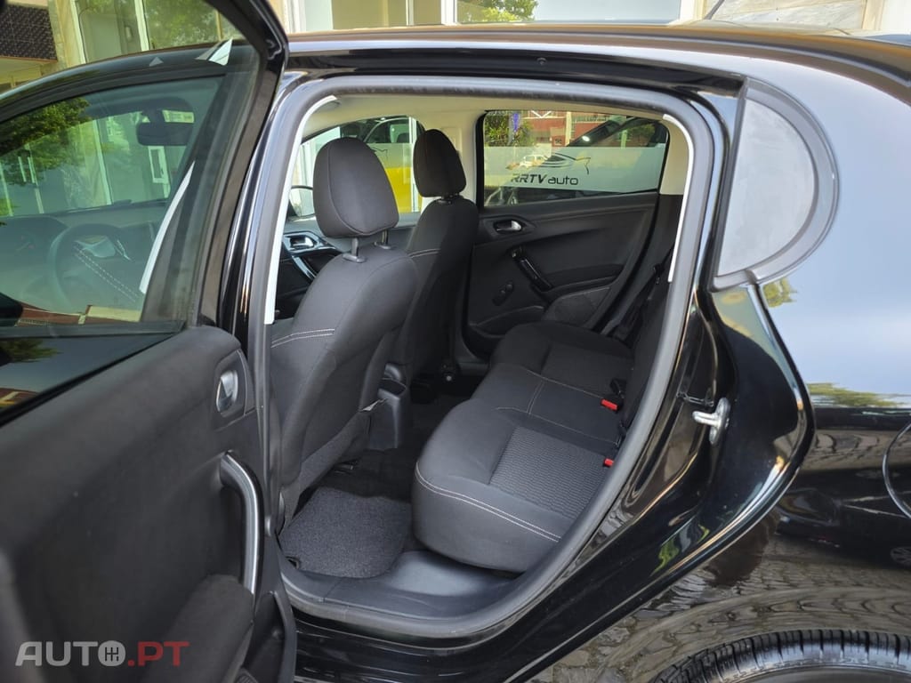 Peugeot 208 1.6 BlueHDi Active