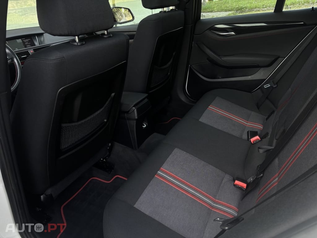 BMW X1 18 d xDrive Auto Line Sport