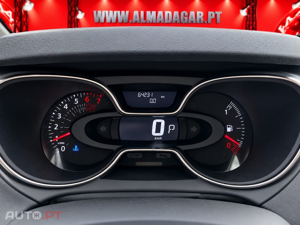 Renault Captur 1.2 TCe Initiale Paris EDC