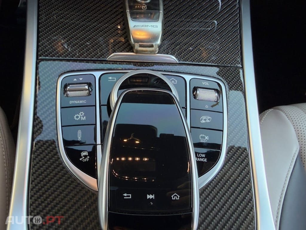 Mercedes-Benz G 63 AMG 4 MATIC
