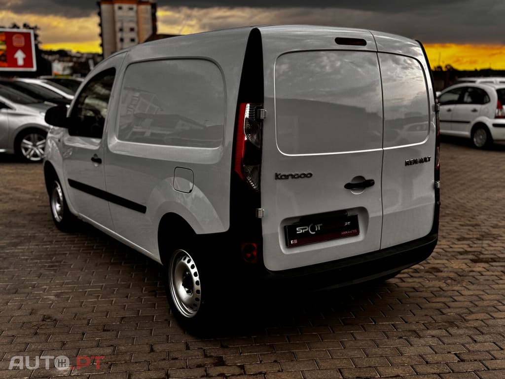 Renault Kangoo 1.5 dCi Compact Business S/S 3L