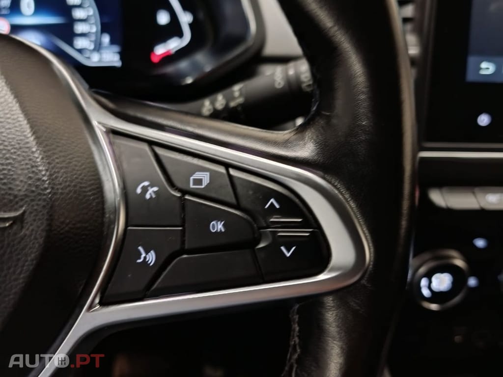 Renault Captur 1.0 TCe Intense