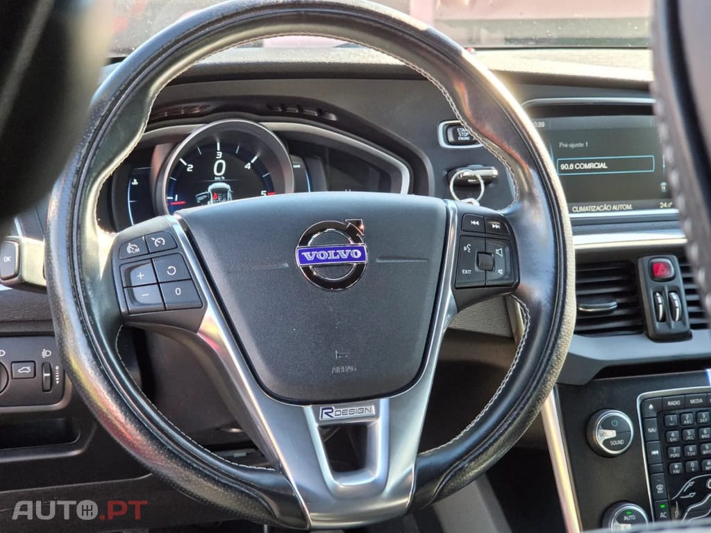 Volvo V40 1.6 D2 R-Design